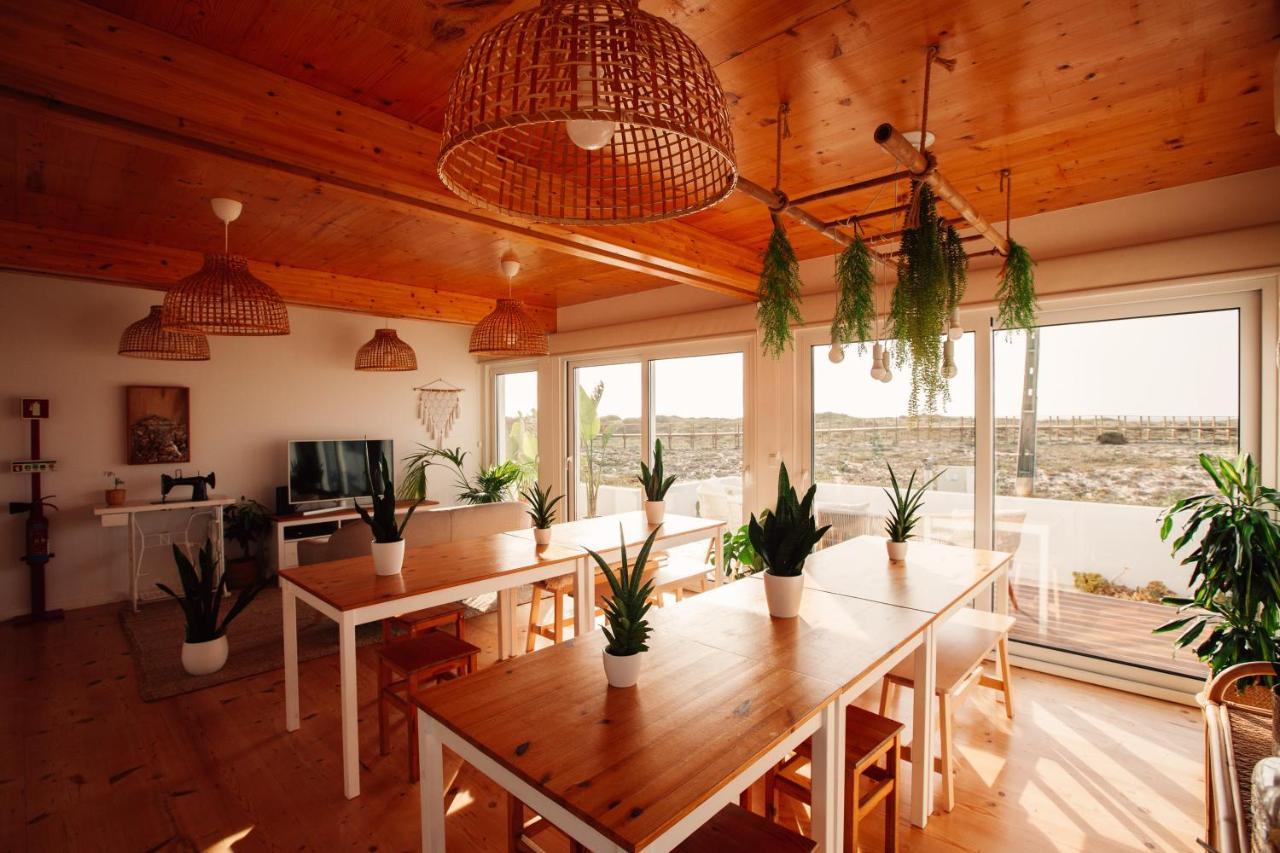 フィゲイラ・ダ・フォズ We Surf House Bed & Breakfast エクステリア 写真