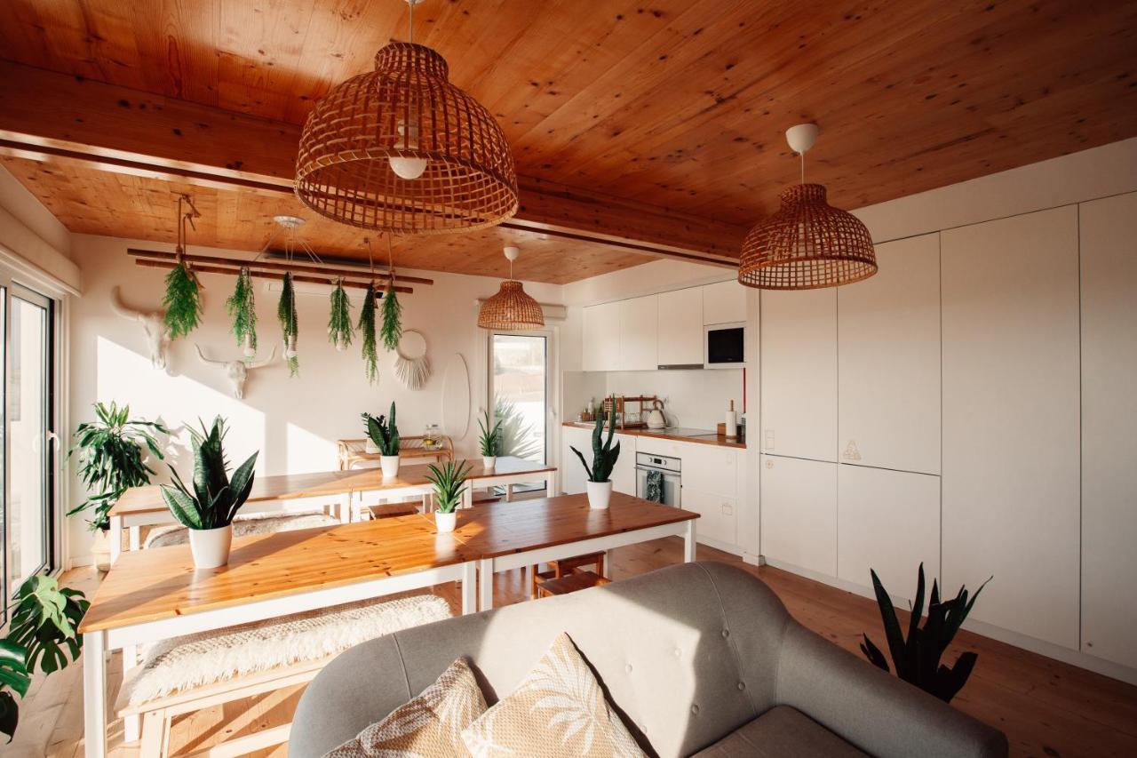 フィゲイラ・ダ・フォズ We Surf House Bed & Breakfast エクステリア 写真