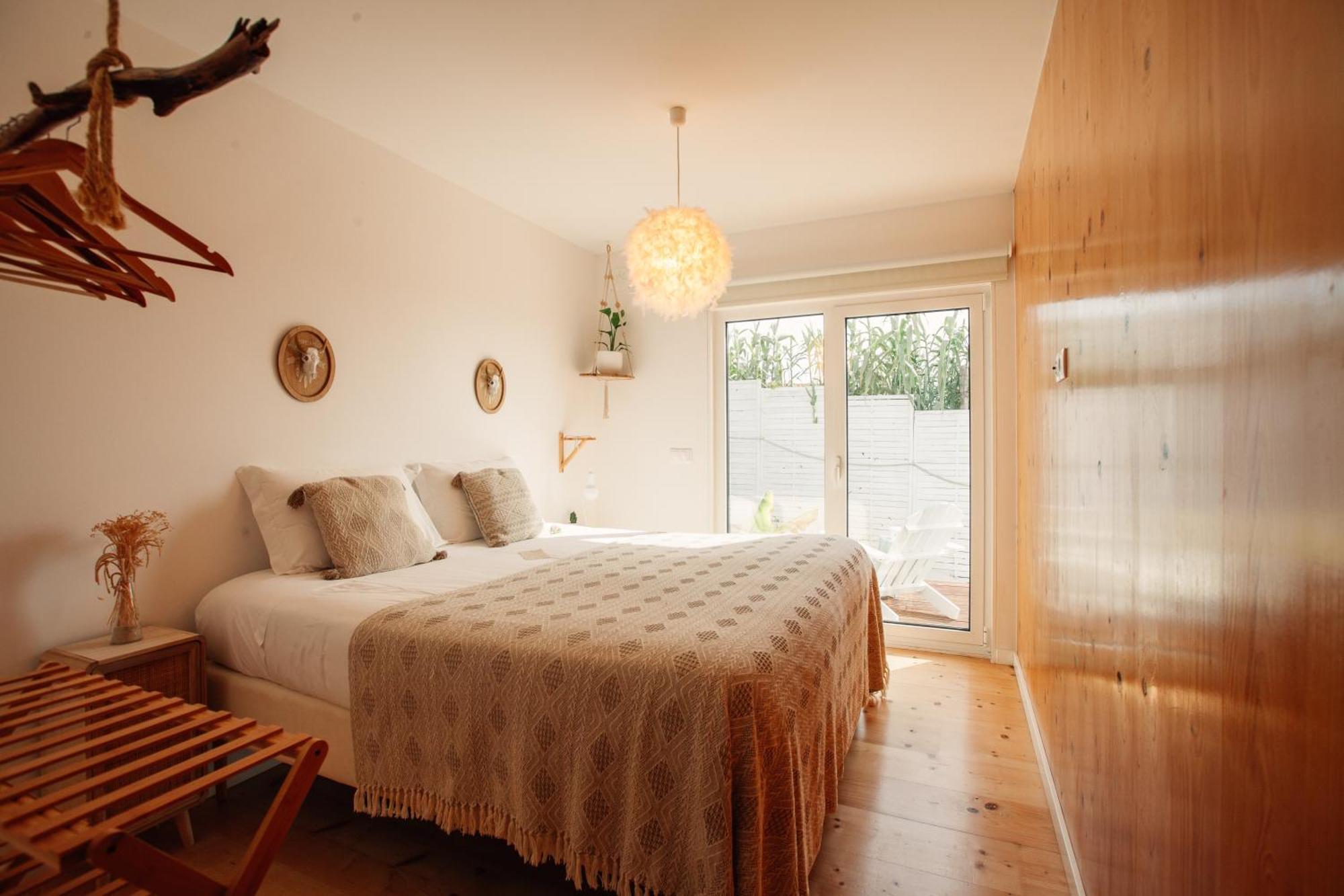 フィゲイラ・ダ・フォズ We Surf House Bed & Breakfast エクステリア 写真